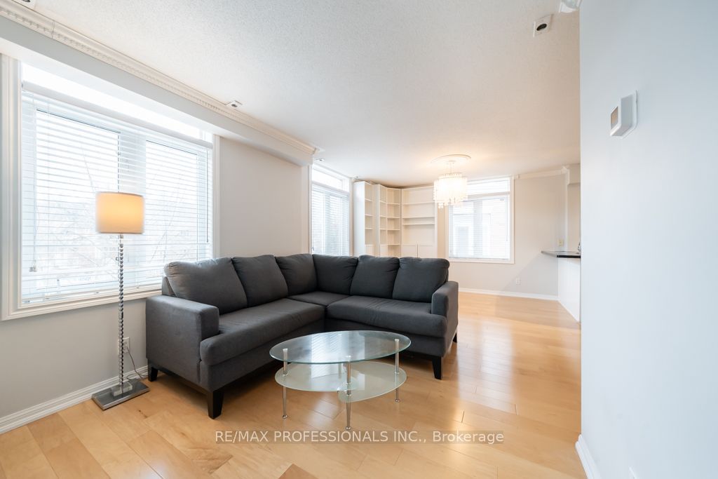 15 Sudbury St, unit 1504 for rent