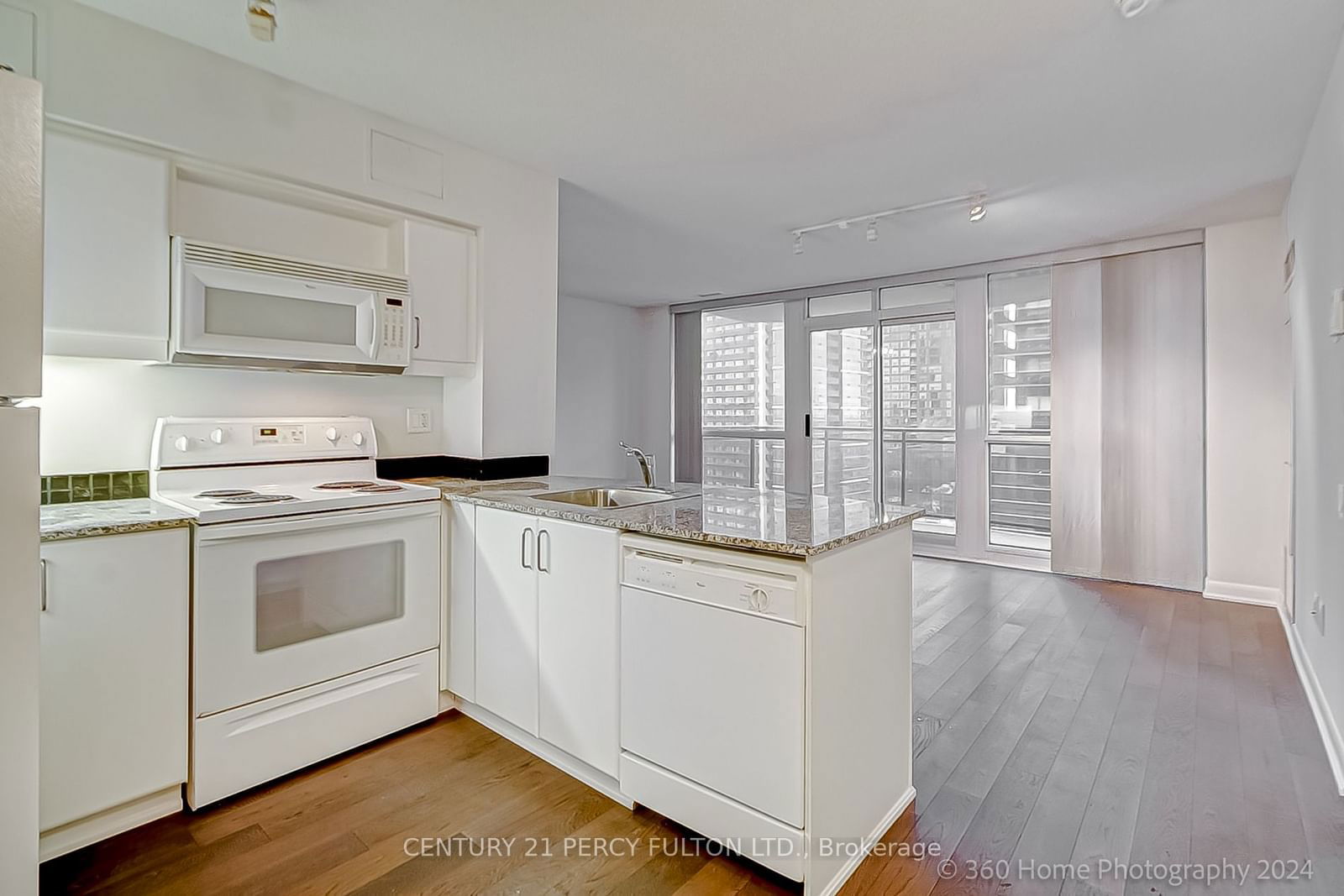 33 Sheppard Ave E, unit 2507 for sale