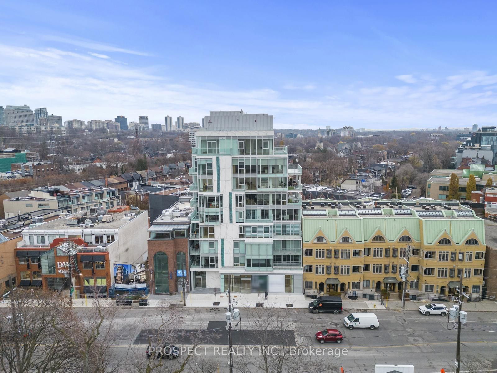 346 Davenport Rd E, unit 403 for sale