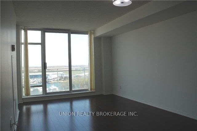 650 Queens Quay W, unit 1810 for rent