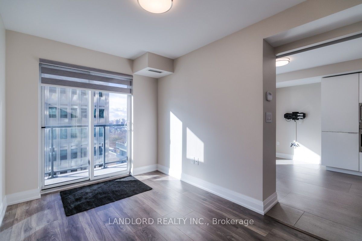 955 Bay St, unit 1914 for rent