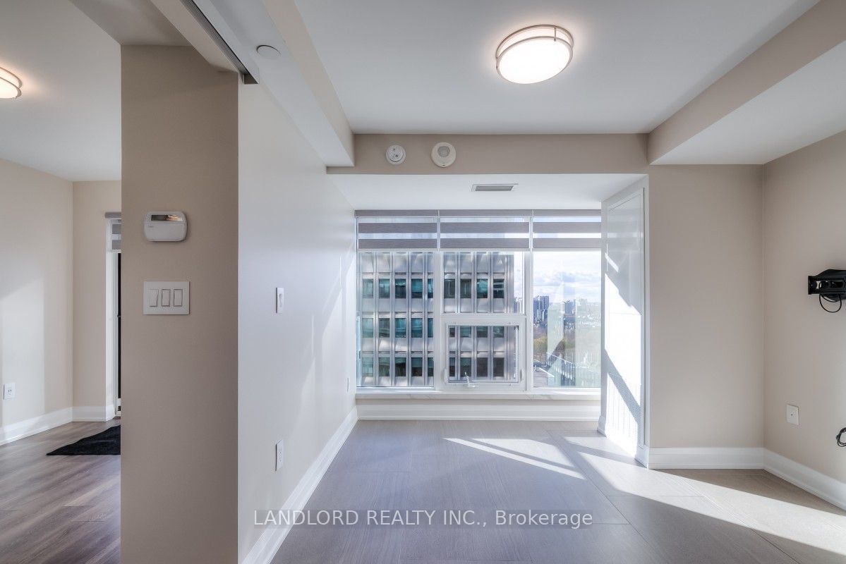 955 Bay St, unit 1914 for rent