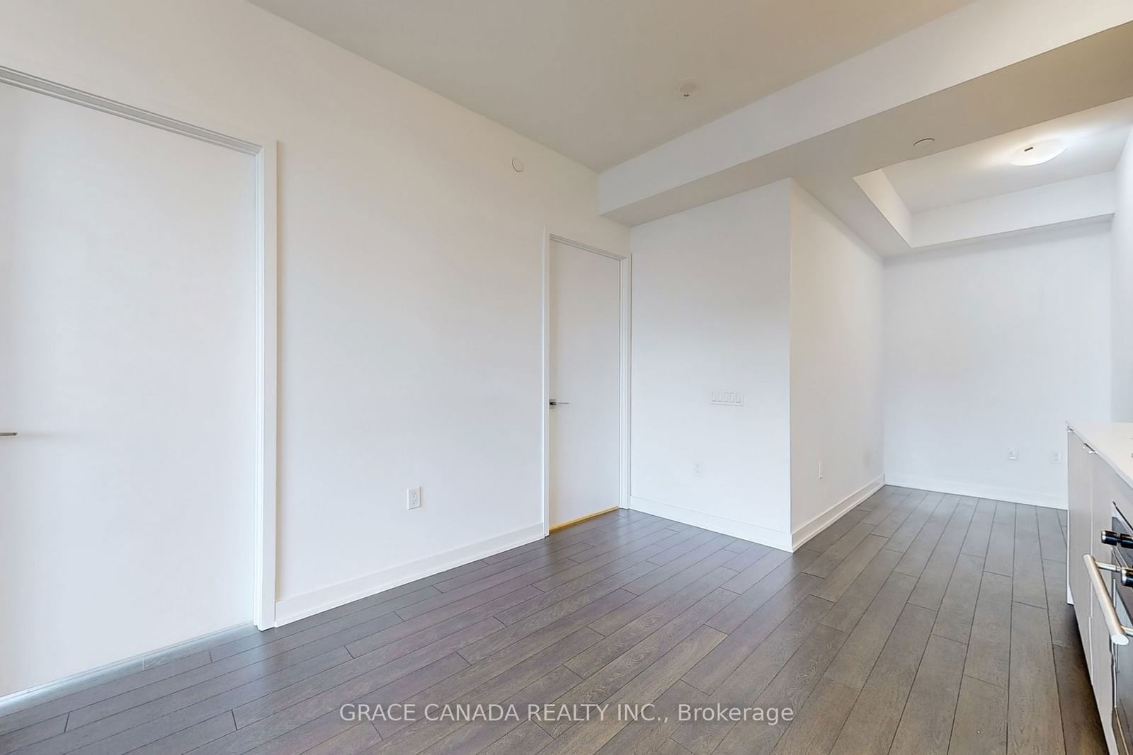 50 Ordnance St, unit 2602 for sale