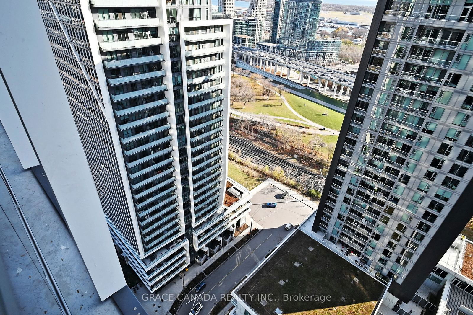 50 Ordnance St, unit 2602 for sale