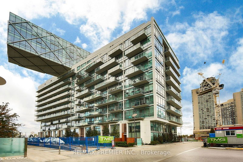 29 Queens Quay E, unit 421 for sale