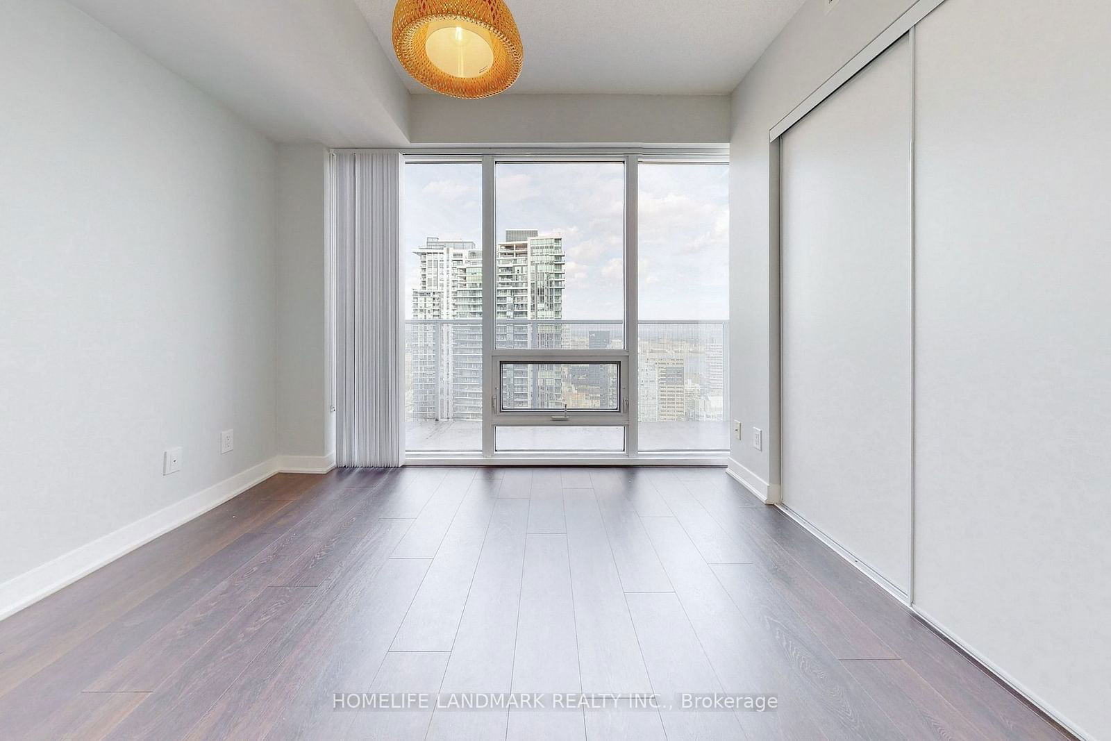 88 Harbour St, unit 4107 for sale