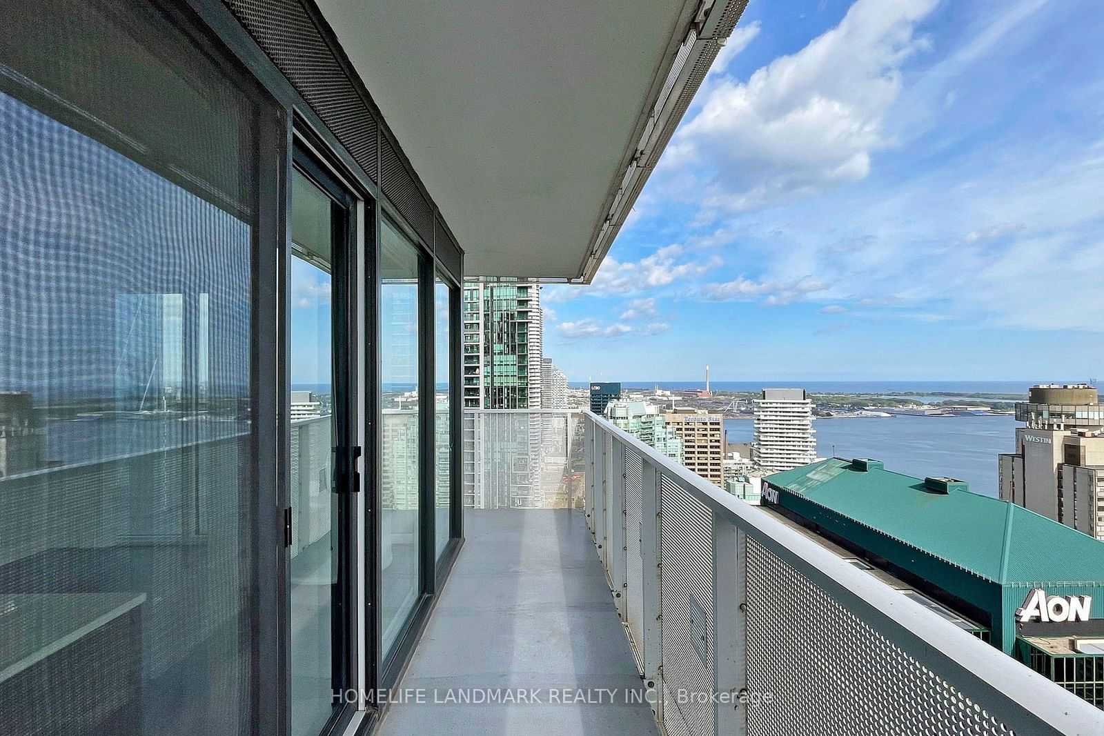 88 Harbour St, unit 4107 for sale