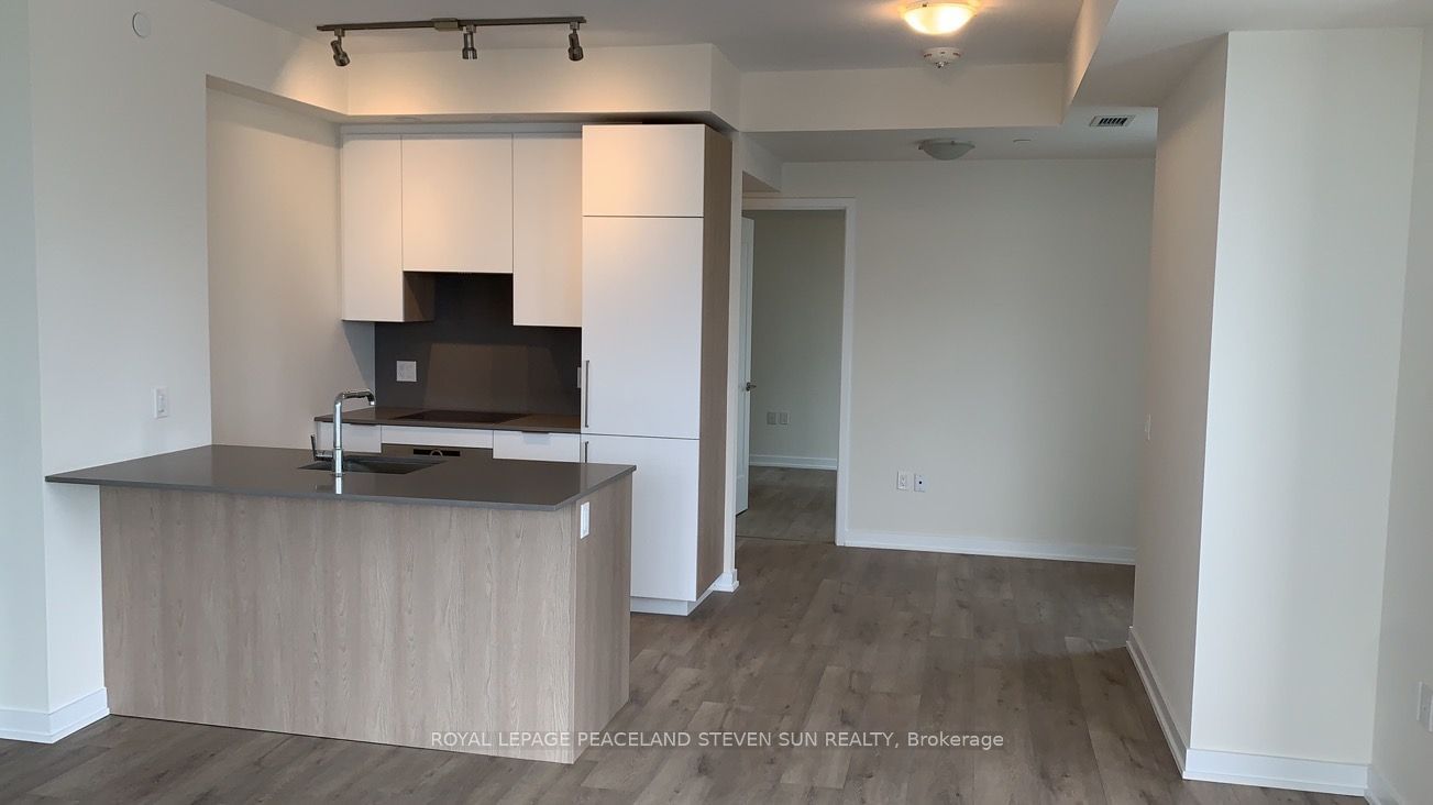 28 Freeland St, unit 809 for rent