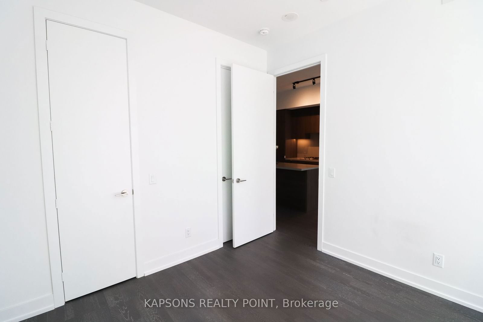 7 Grenville St, unit 6512 for rent