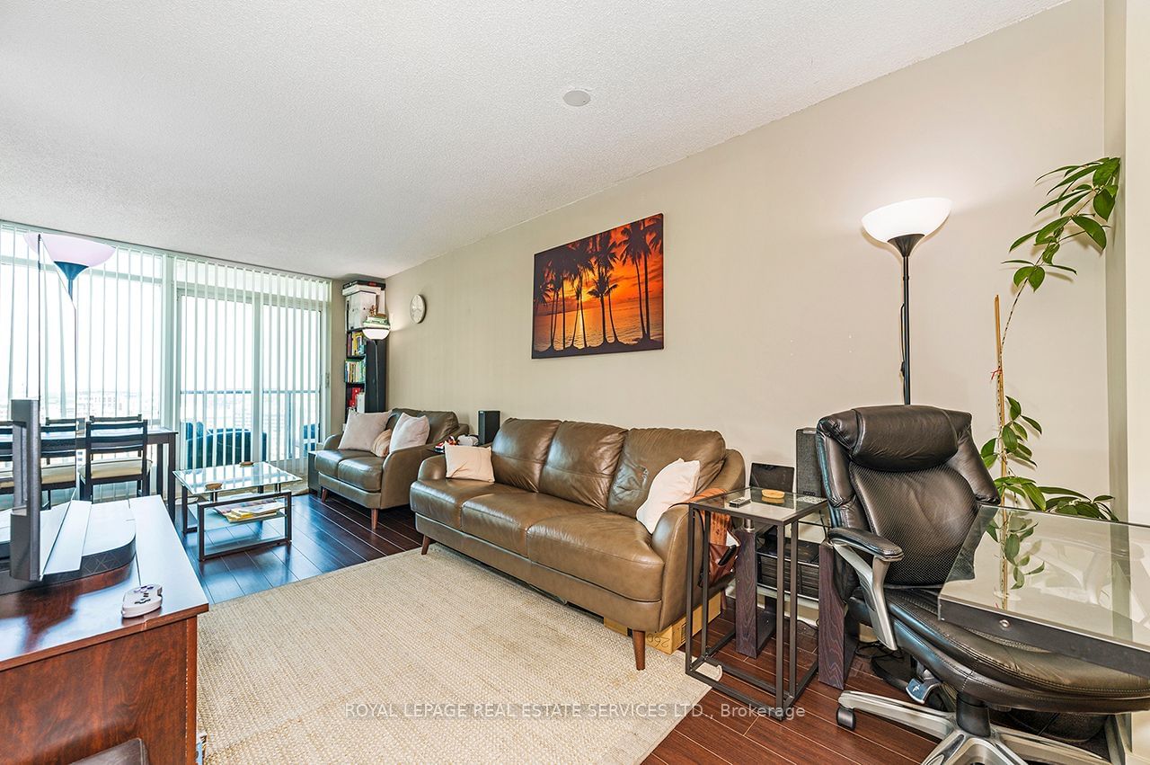 373 Front St W, unit 2601 for sale