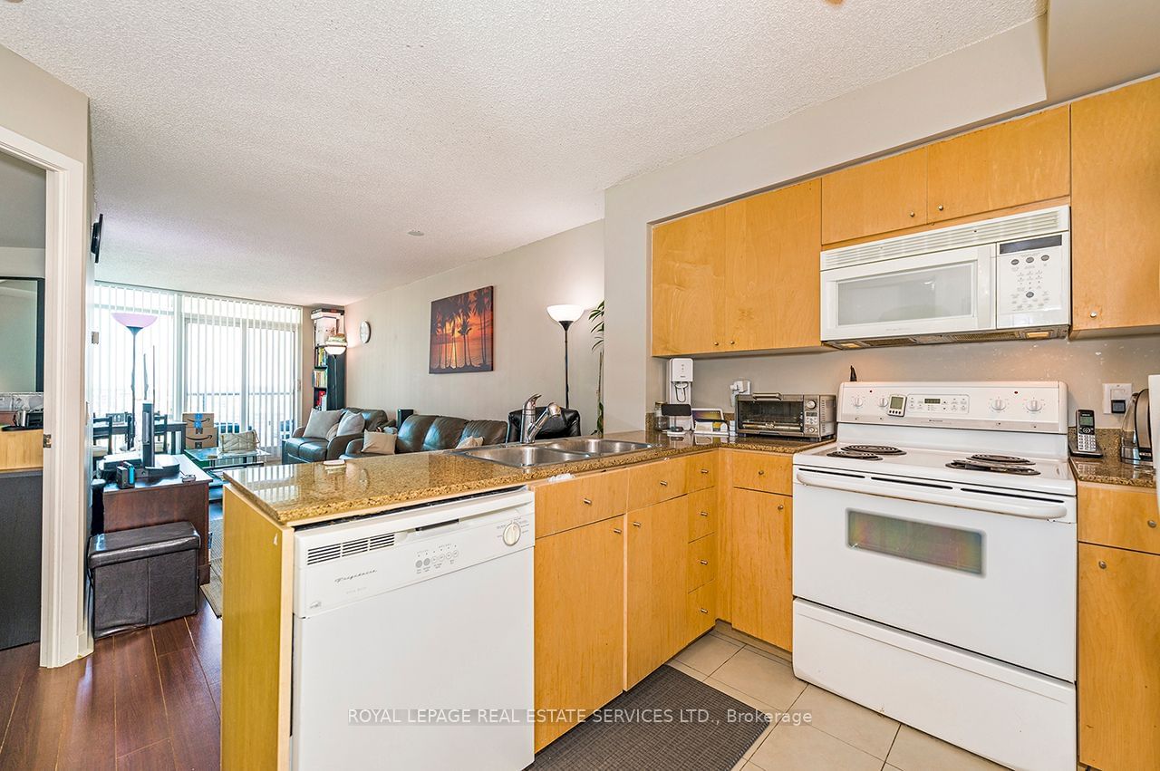 373 Front St W, unit 2601 for sale