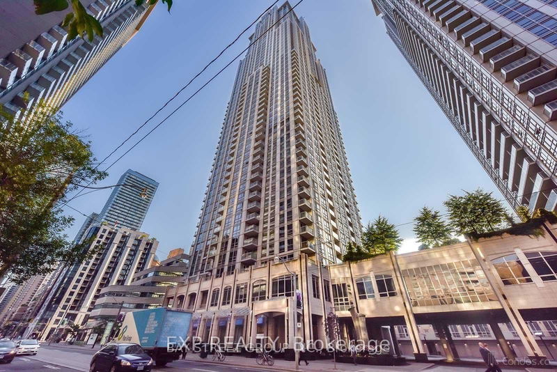 763 Bay St, unit 4101 for rent