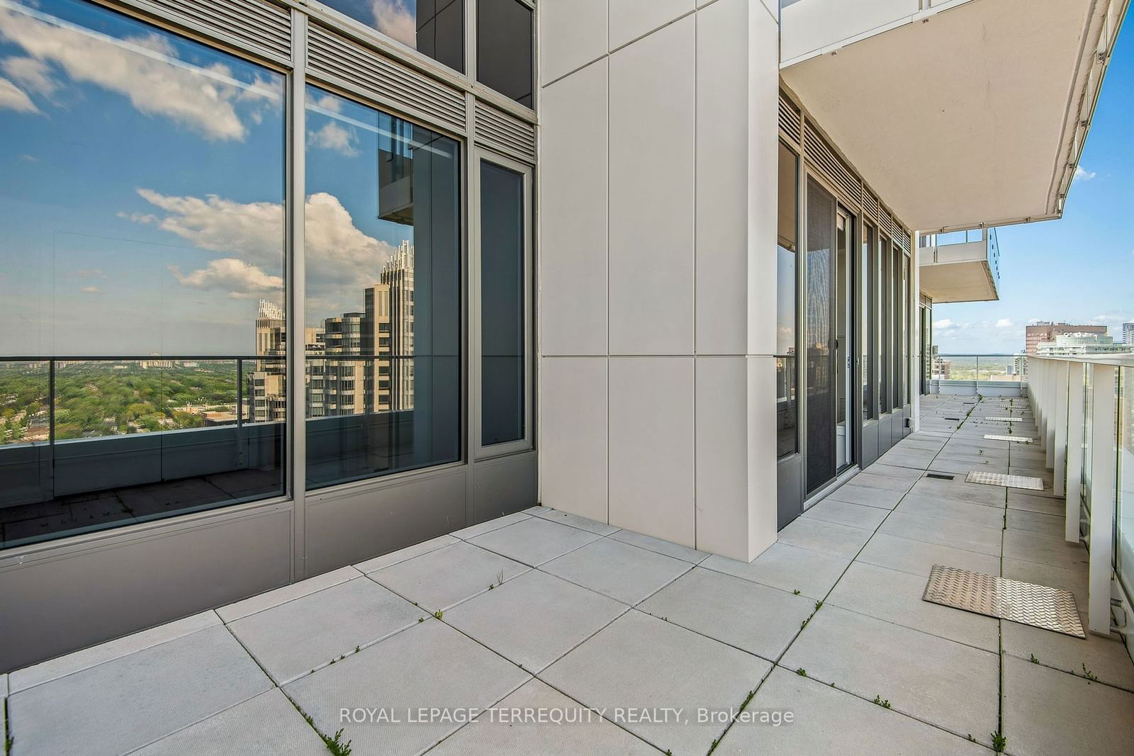 The Diamond Condominiums on Yonge, North York, Toronto