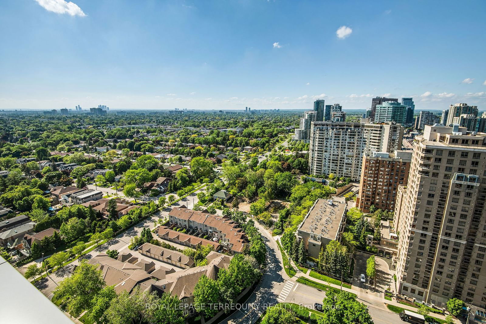 The Diamond Condominiums on Yonge, North York, Toronto