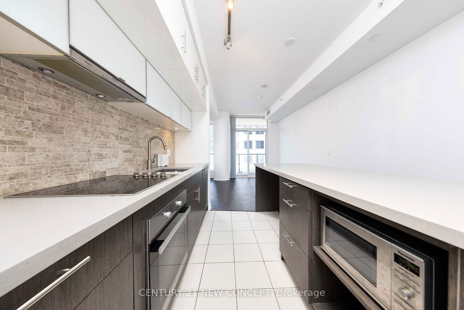 8 Mercer St, unit 803 for sale