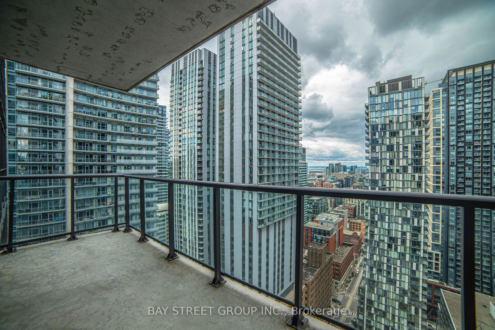 290 Adelaide St W, unit 3112 for sale