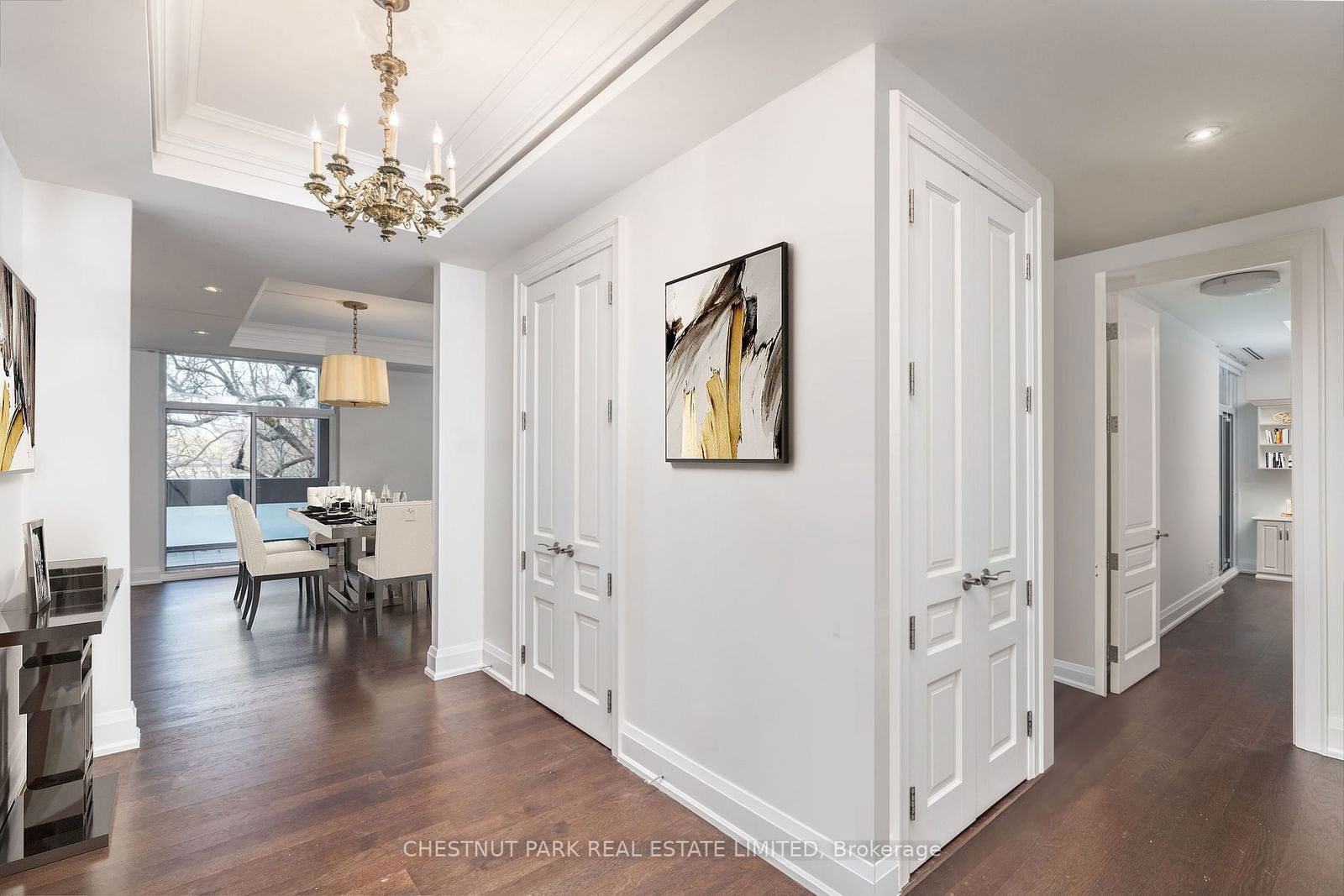 112 St Clair Ave W, unit 403 for sale