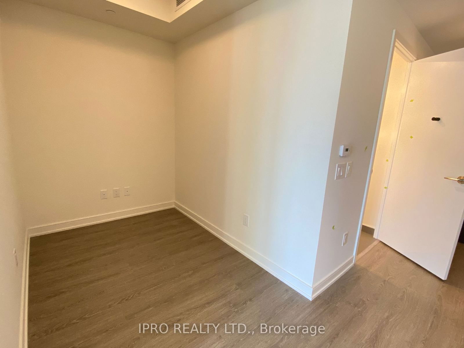 425 Front St E, unit 1009 for rent