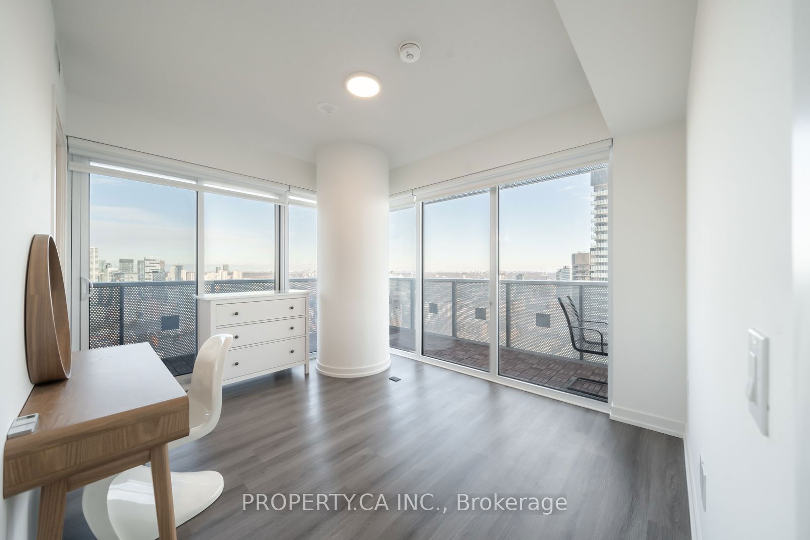 138 Downes St, unit 4203 for rent