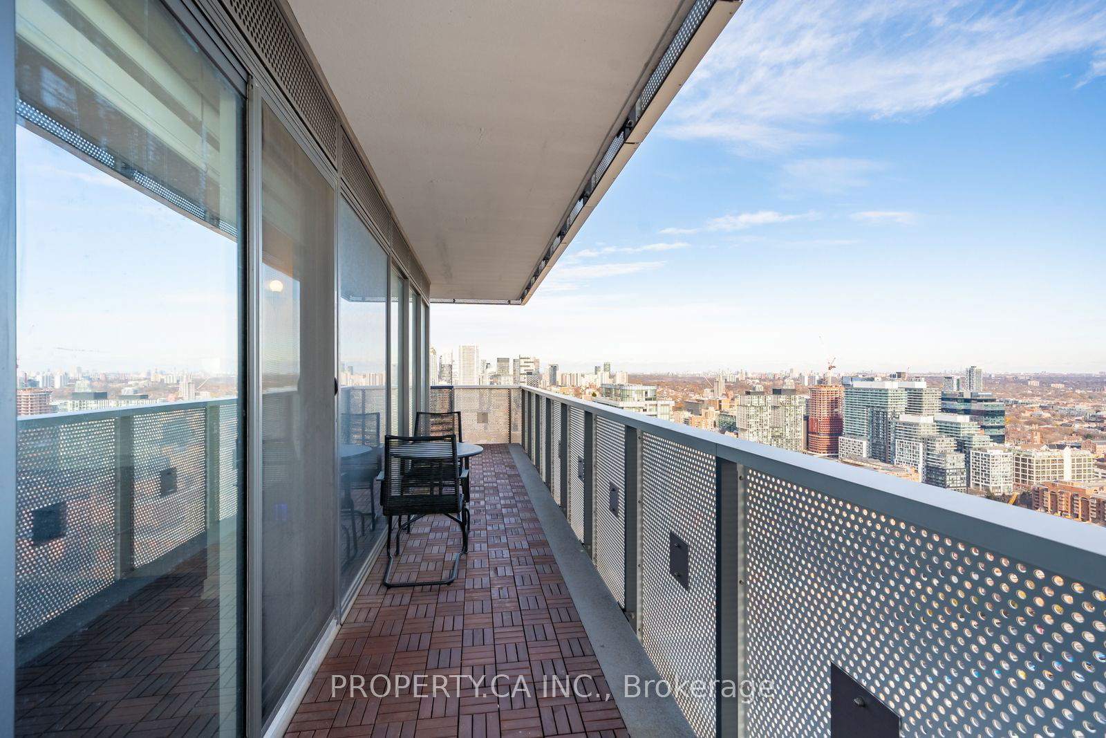 138 Downes St, unit 4203 for rent