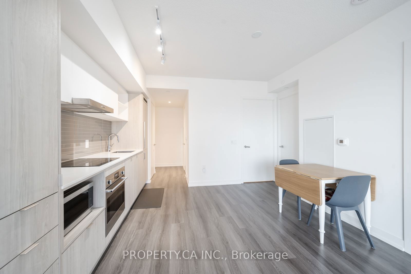 138 Downes St, unit 4203 for rent