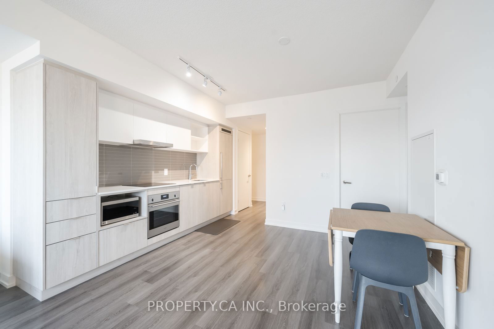 138 Downes St, unit 4203 for rent