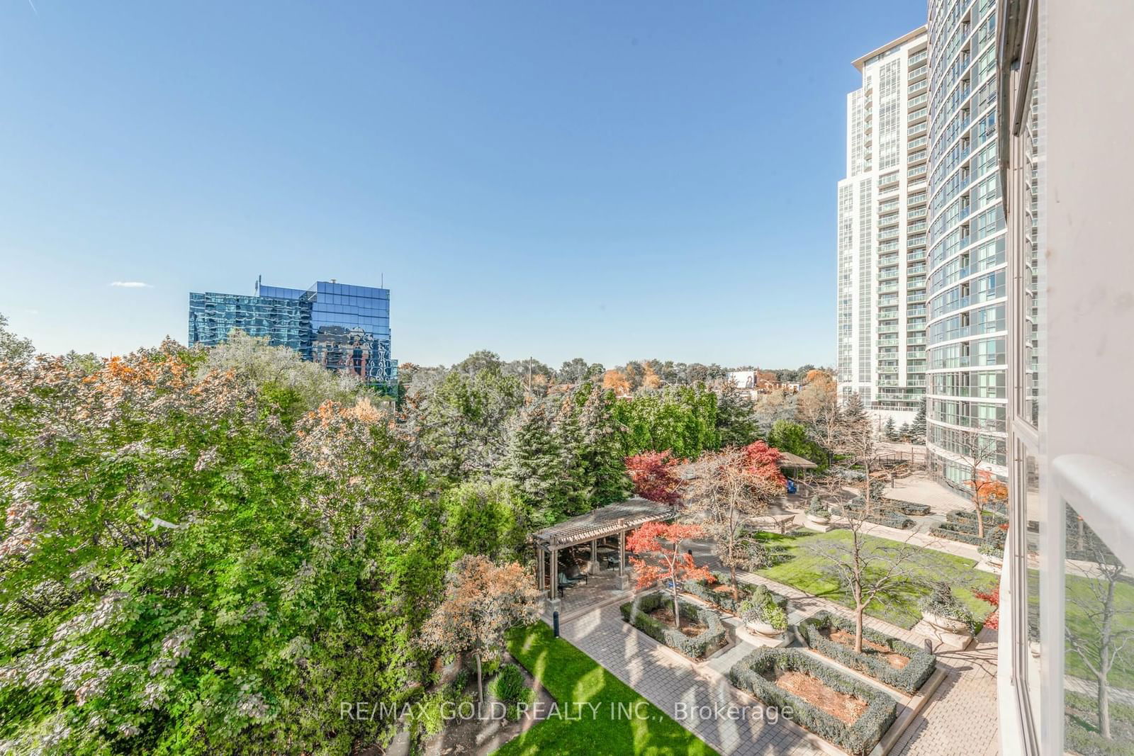 Spectrum Residences - South Tower, North York, Toronto