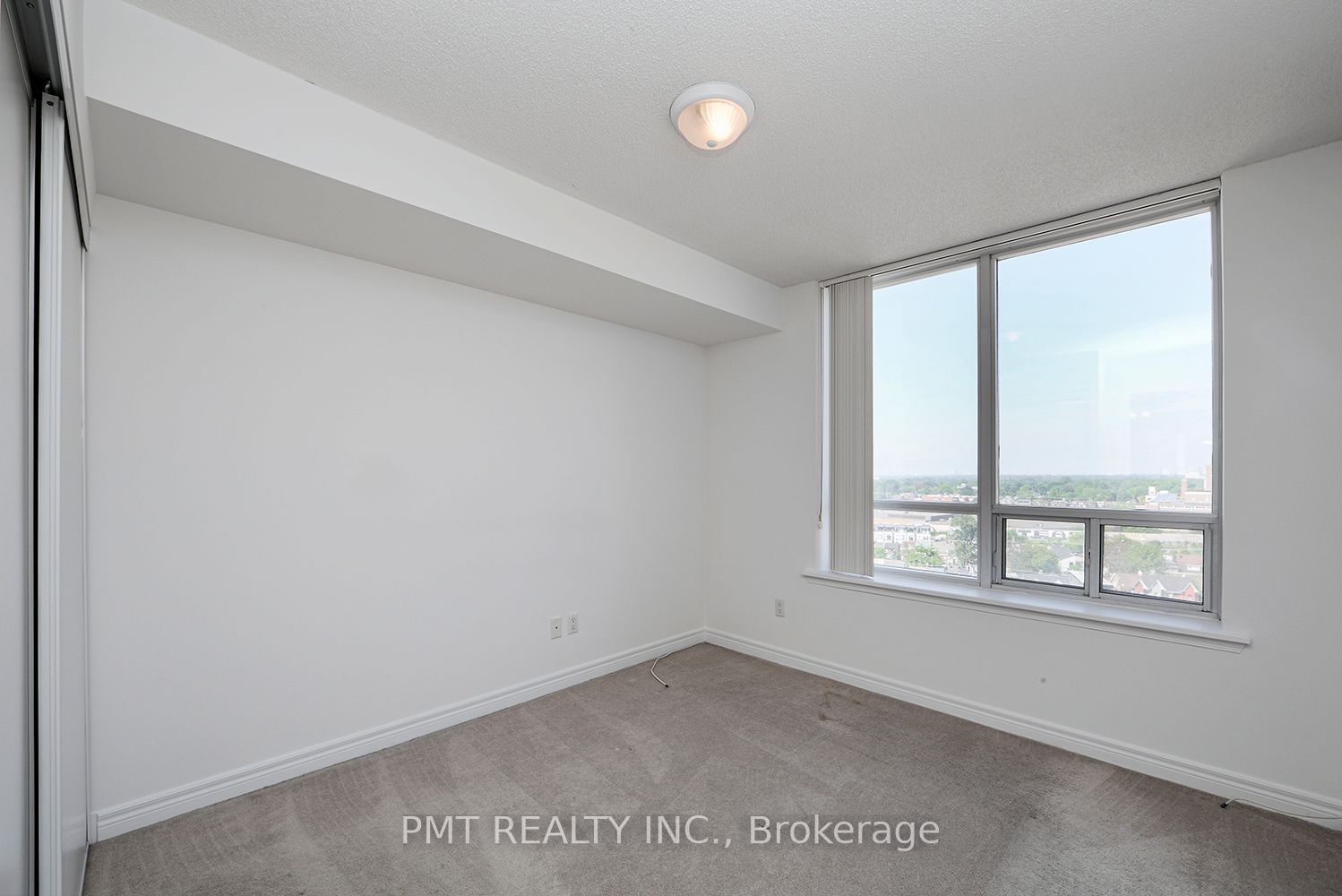 1369 Bloor St W, unit 1307 for rent