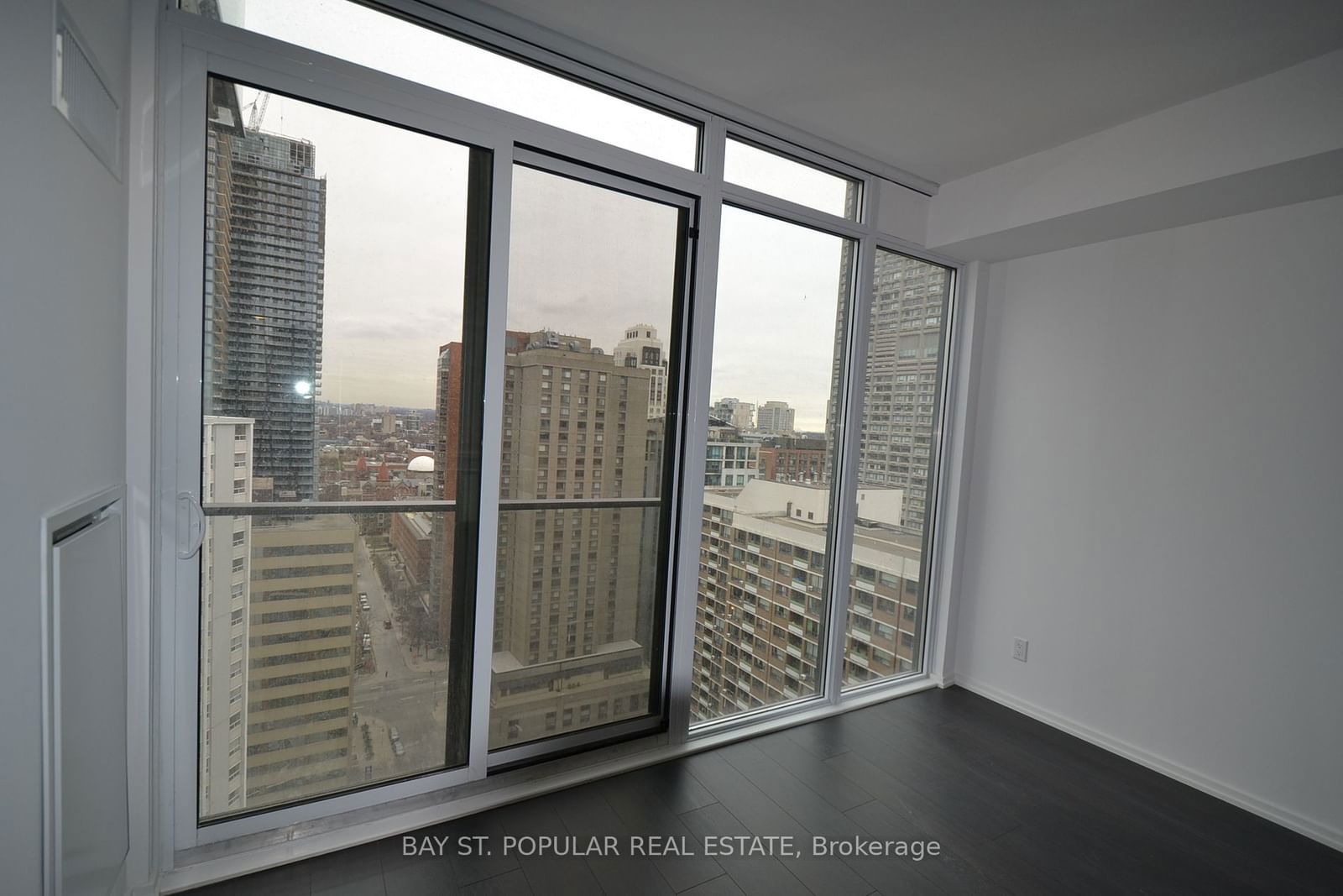 75 St Nicholas St, unit 2306 for rent