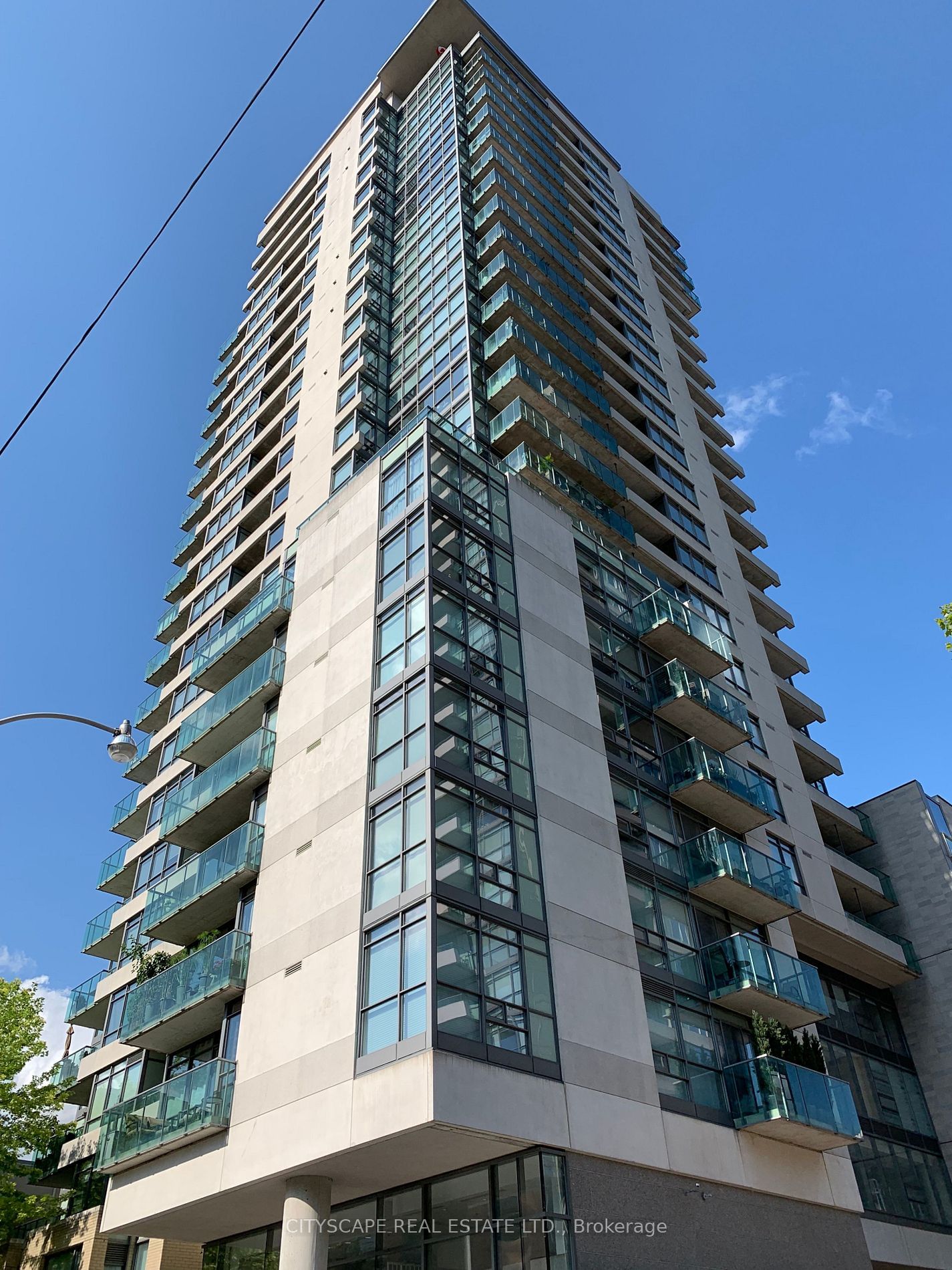 285 Mutual St, unit 1404 for rent