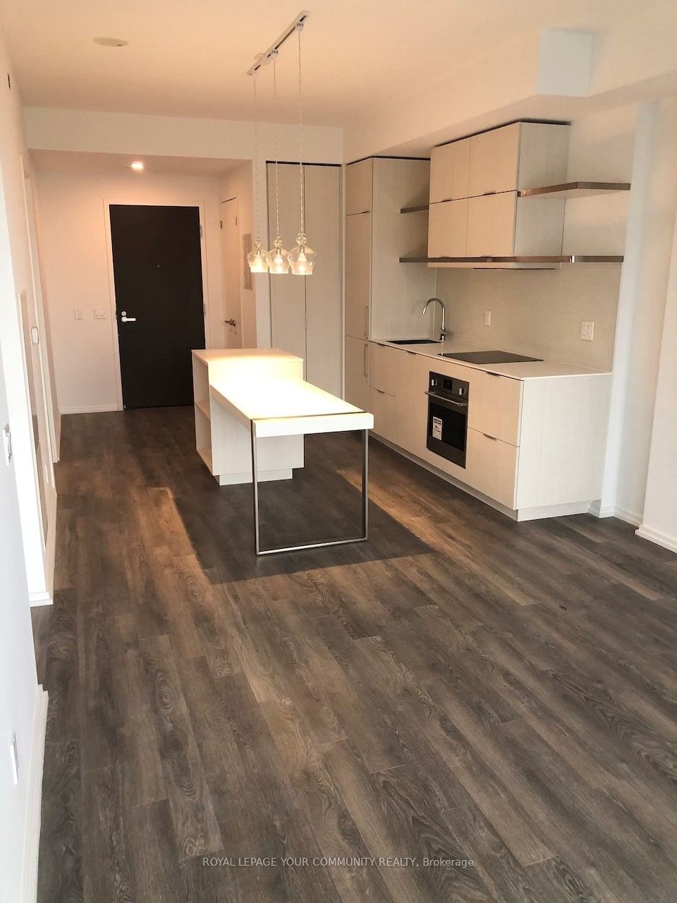 197 Yonge St, unit 3007 for rent