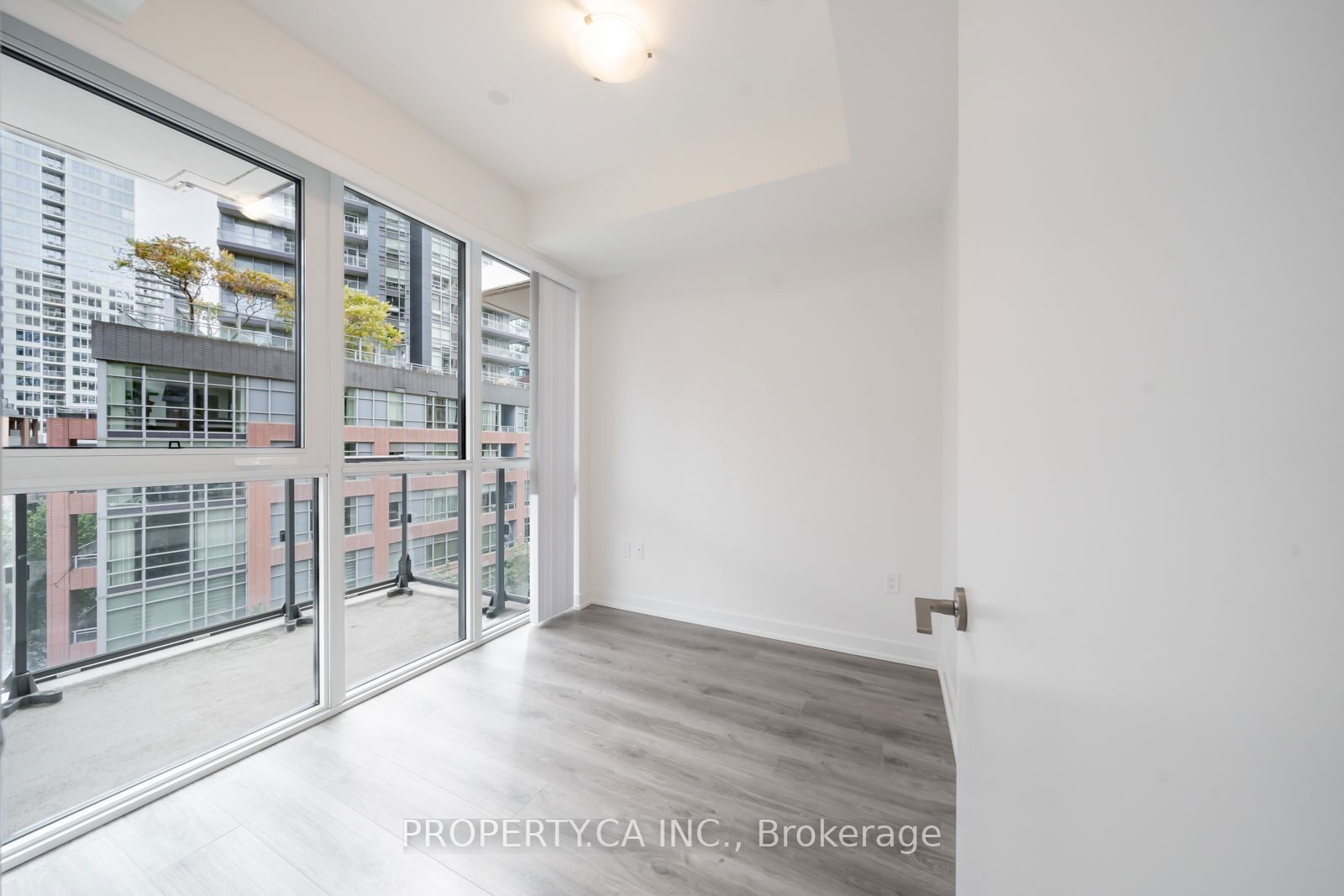 38 Iannuzzi St, unit 641 for rent