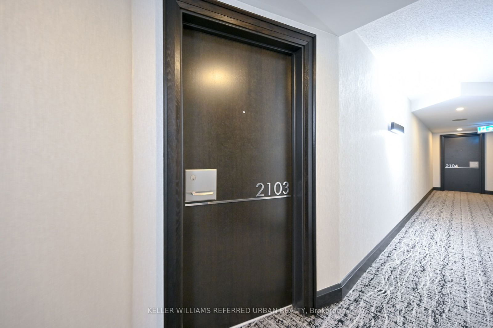 25 The Esplanade, unit 2103 for rent