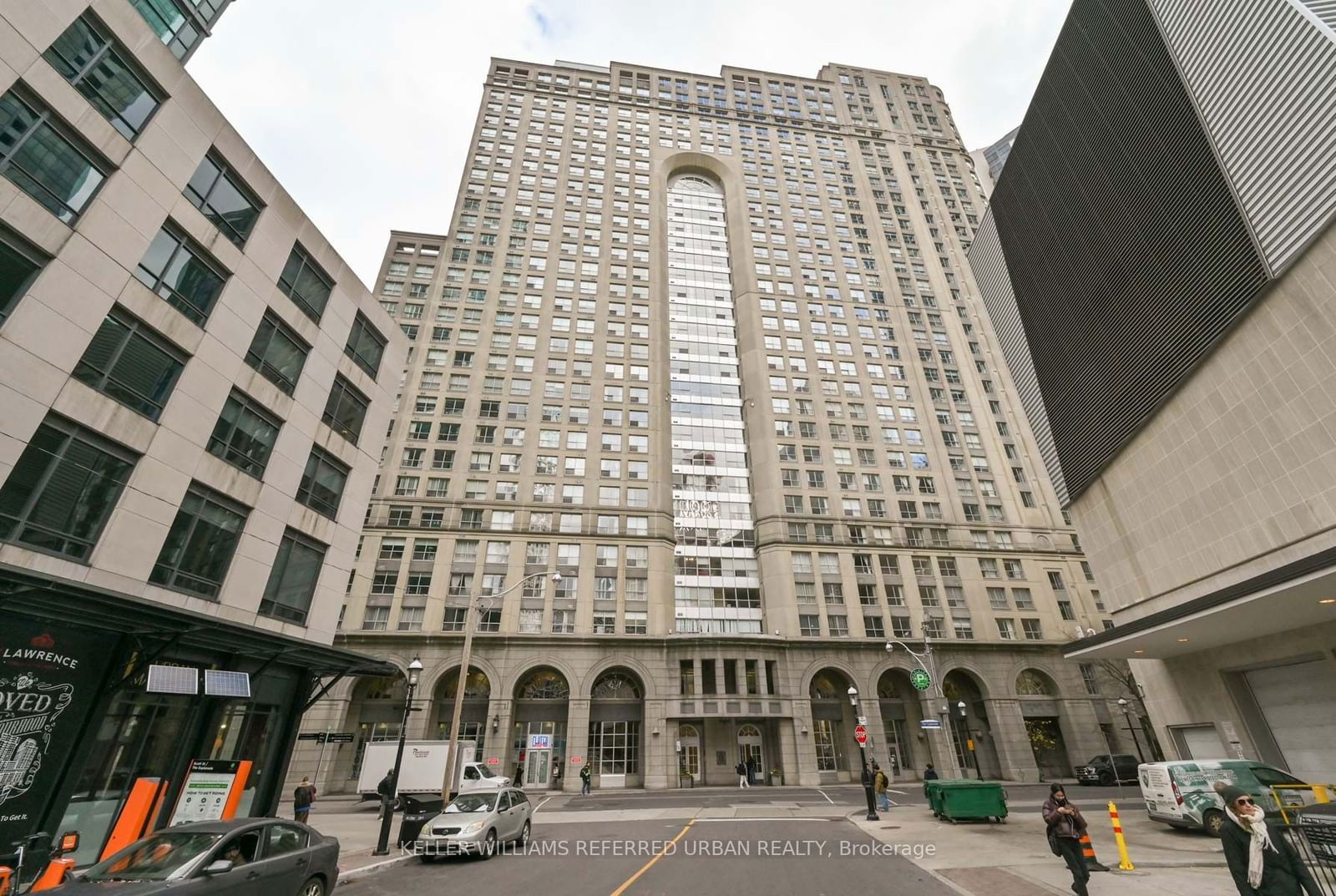 25 The Esplanade, unit 2103 for rent