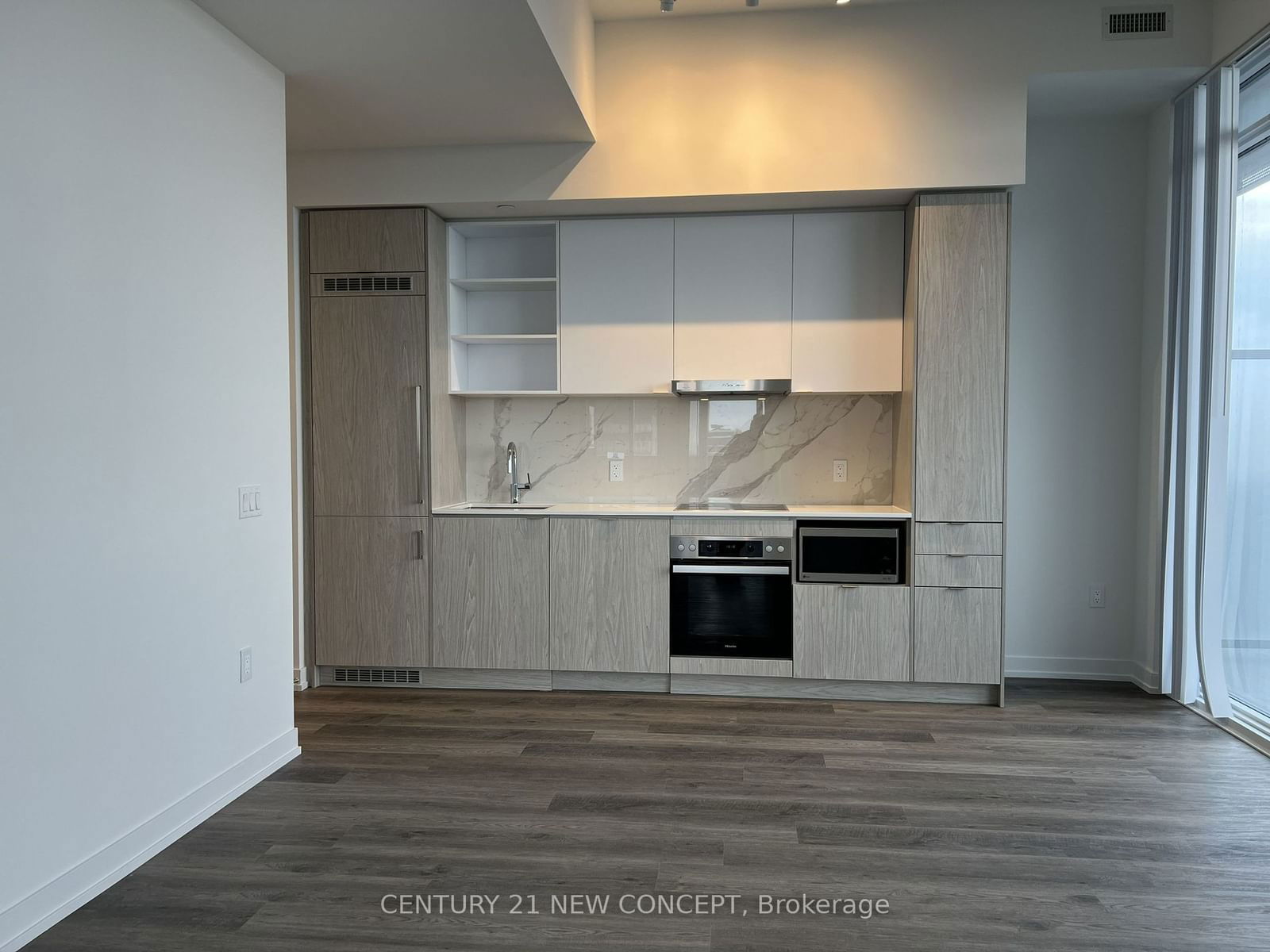 55 Cooper St, unit 5205 for rent