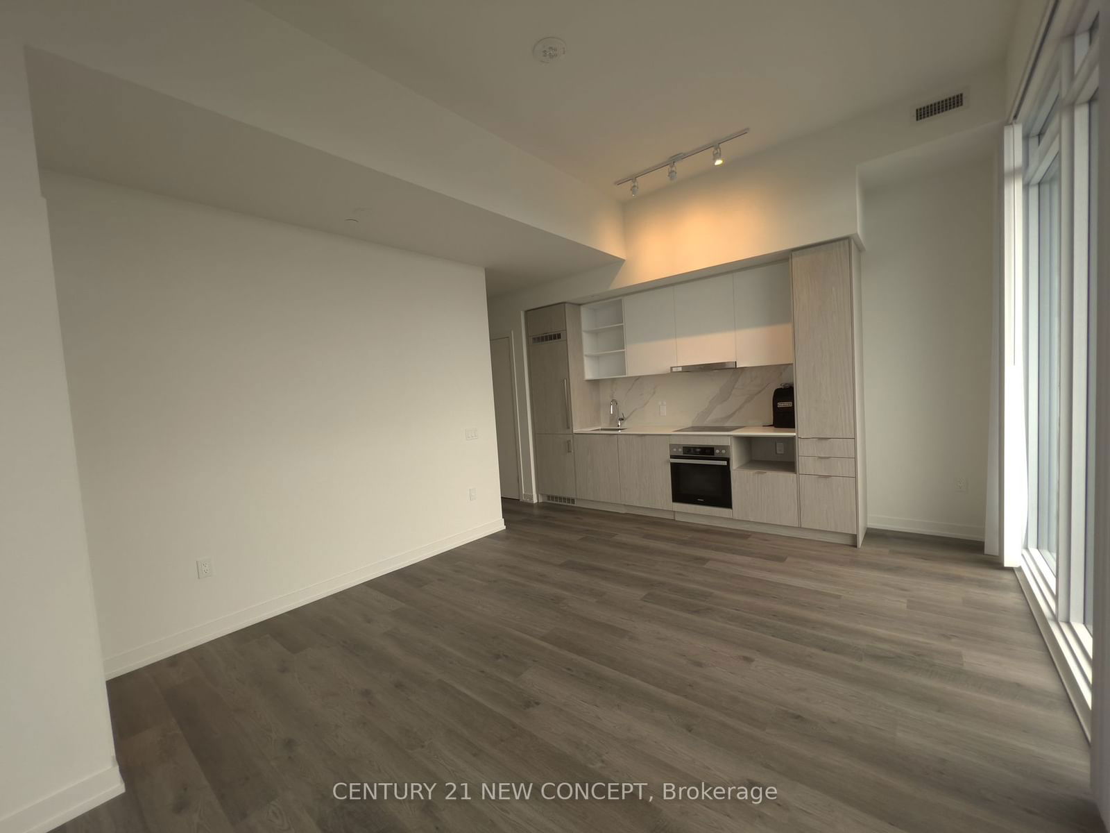 55 Cooper St, unit 5205 for rent