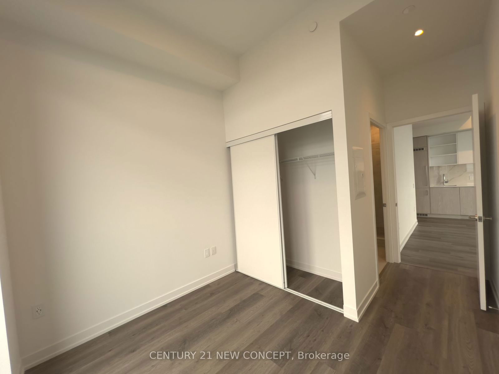 55 Cooper St, unit 5205 for rent