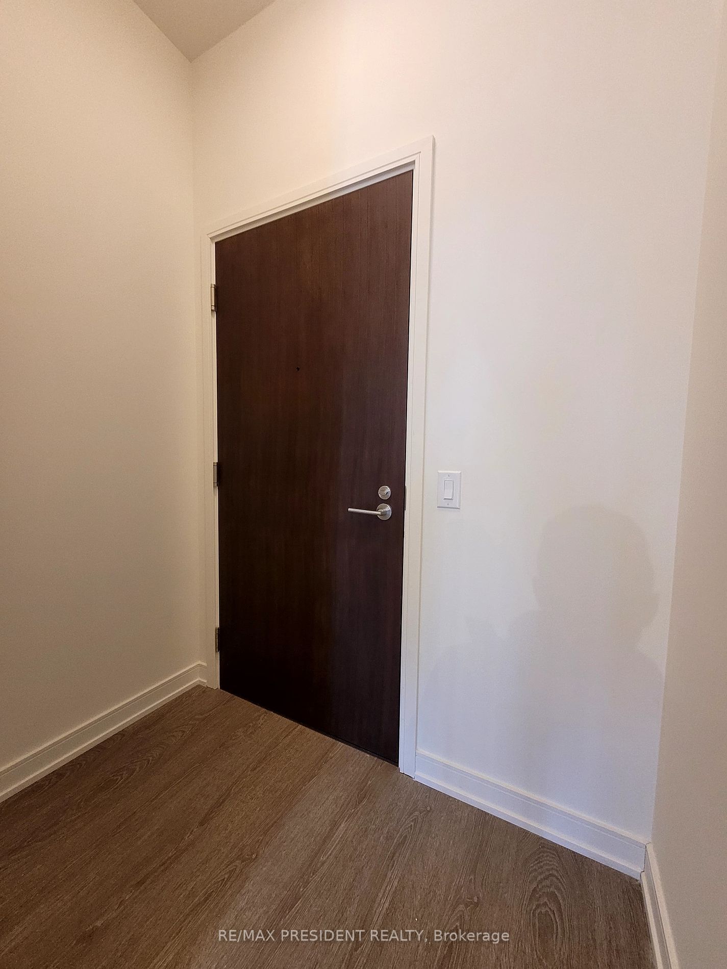 425 Front St E, unit 901 for rent