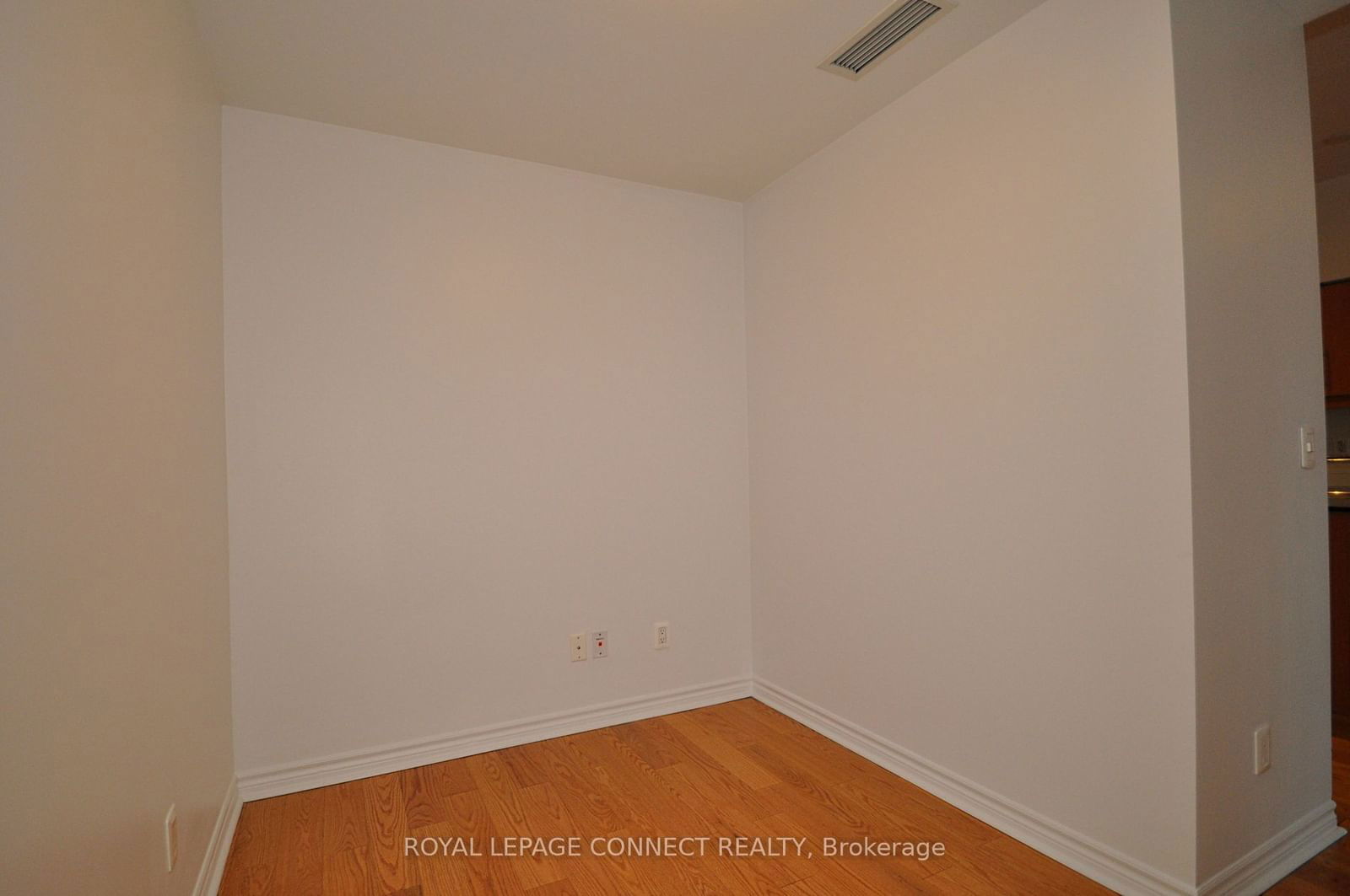 2885 Bayview Ave, unit 419 for rent