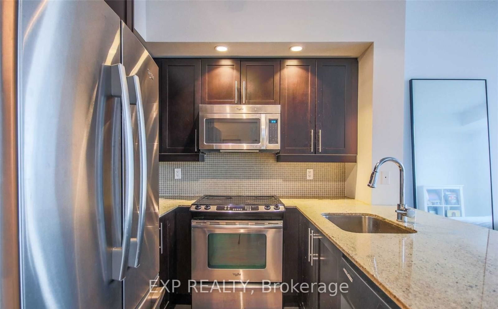 75 East Liberty St, unit 2202 for rent