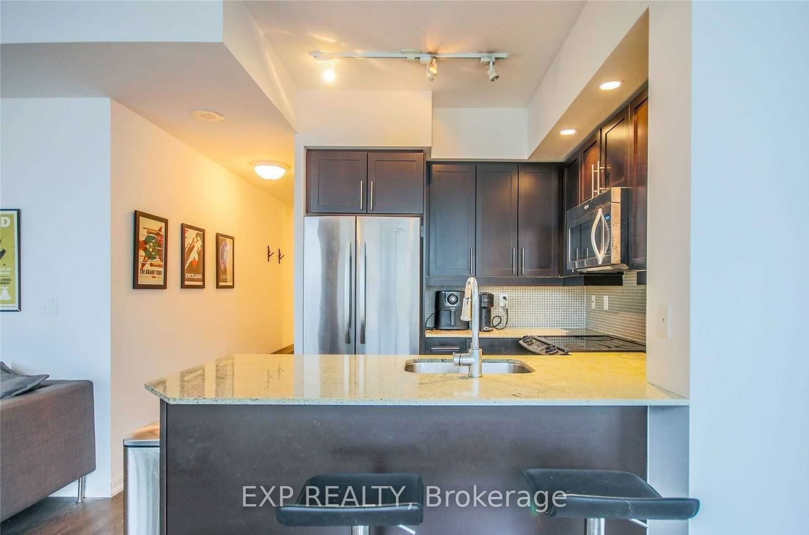 75 East Liberty St, unit 2202 for rent