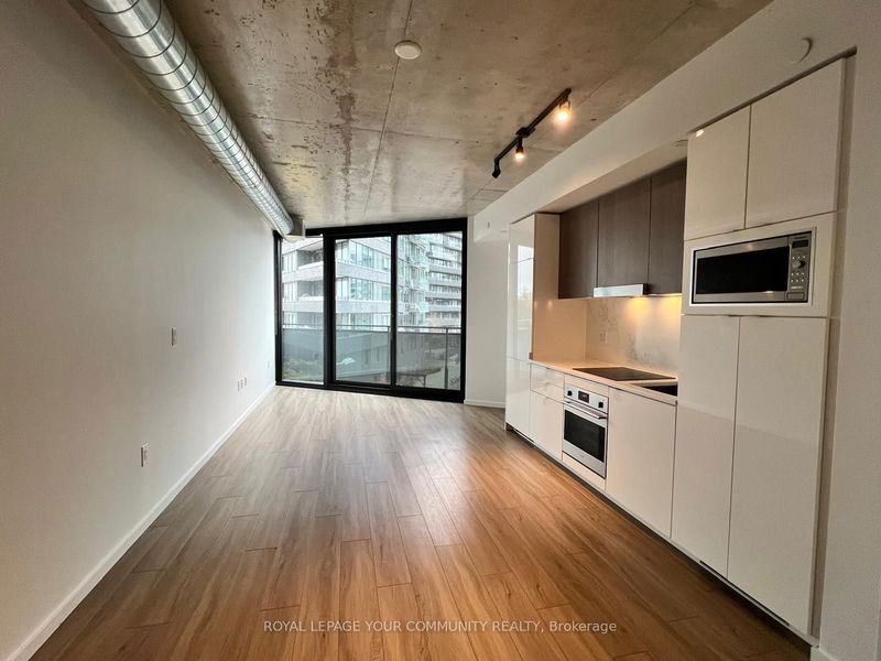 21 Lawren Harris Sq, unit 302 for rent