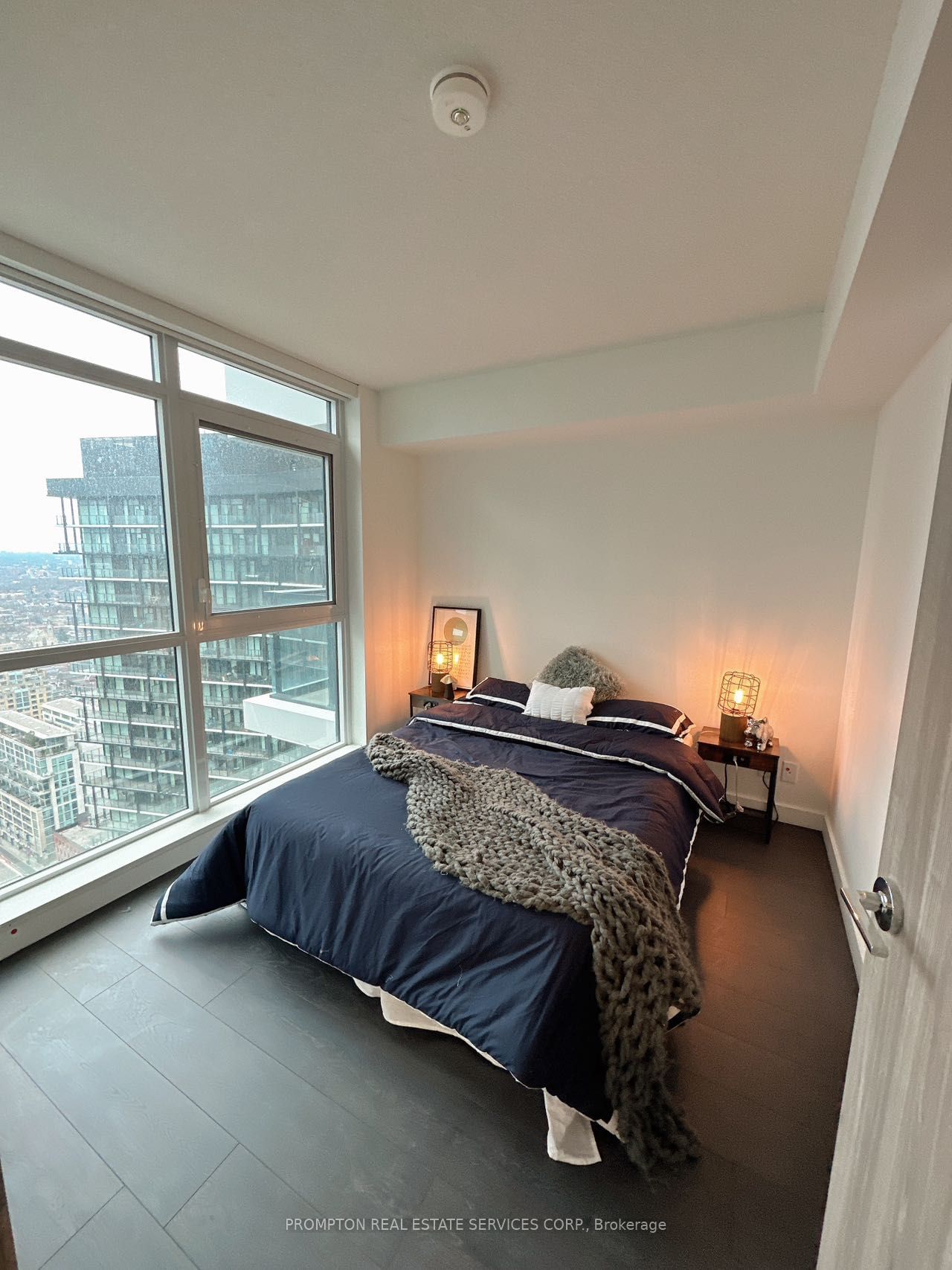 38 WIDMER St, unit 2908 for rent