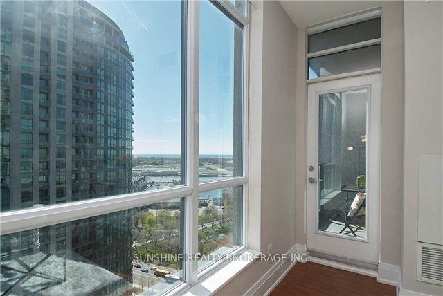 219 Fort York Blvd, unit 2704 for rent