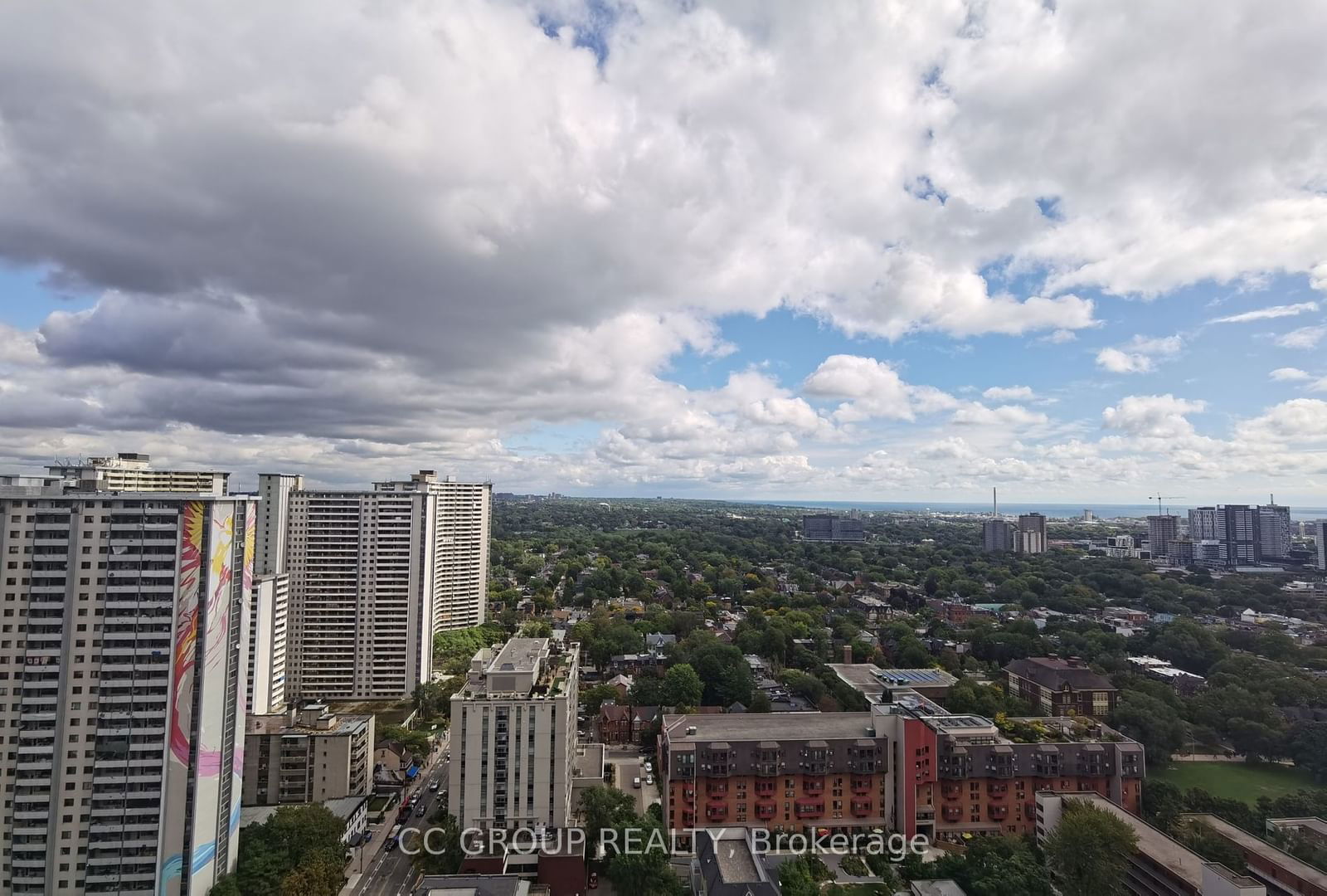 159 Wellesley St E, unit 2604 for rent