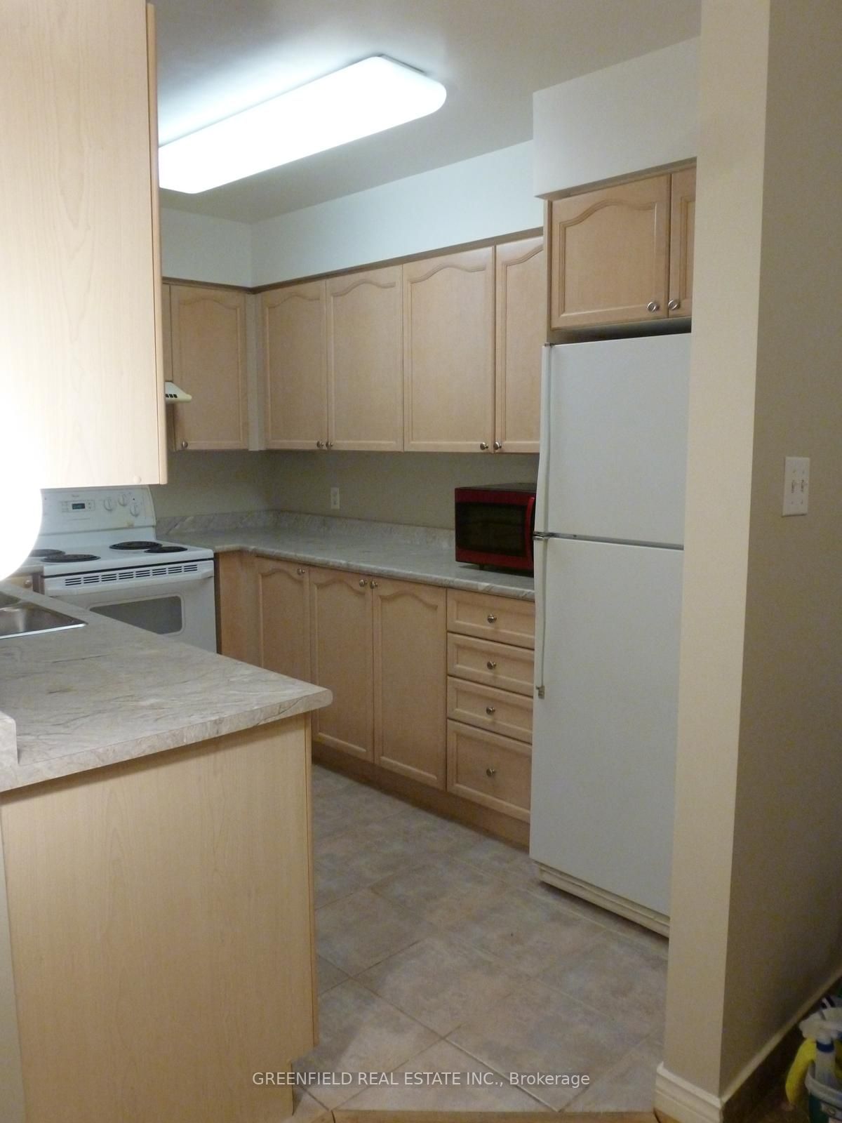 260 Doris Ave, unit 307 for rent