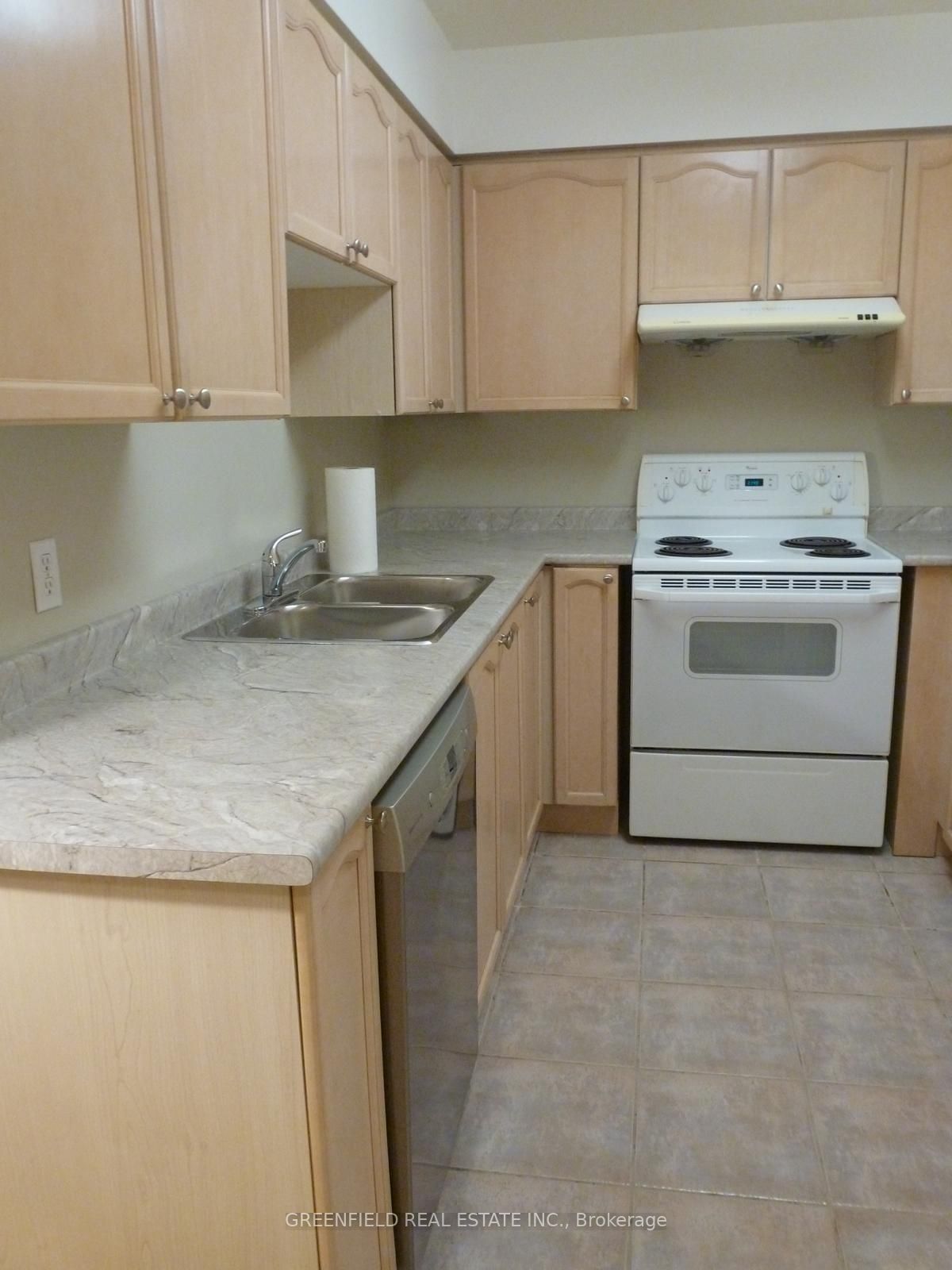 260 Doris Ave, unit 307 for rent