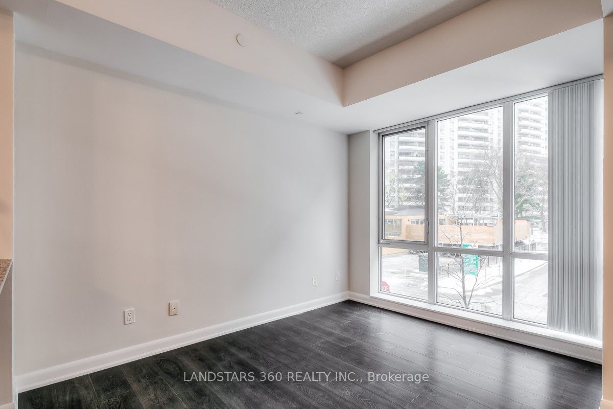 5168 Yonge St, unit Th11 for sale