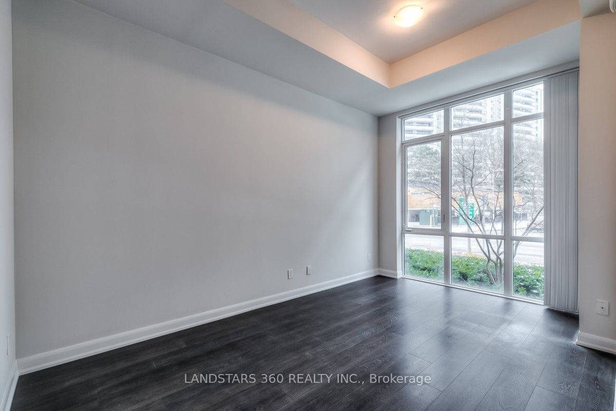 5168 Yonge St, unit Th11 for sale