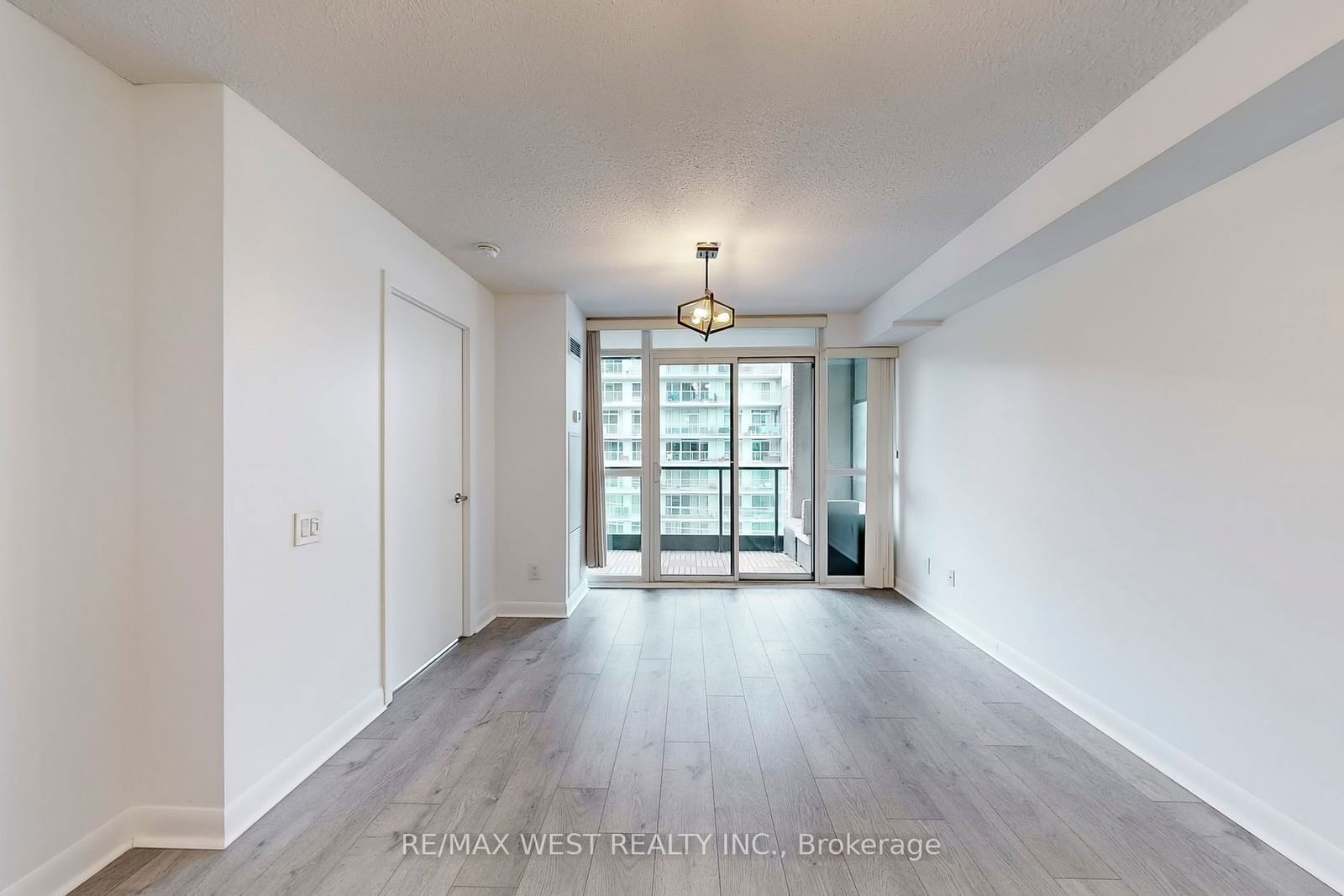 525 Wilson Ave, unit 647 for sale